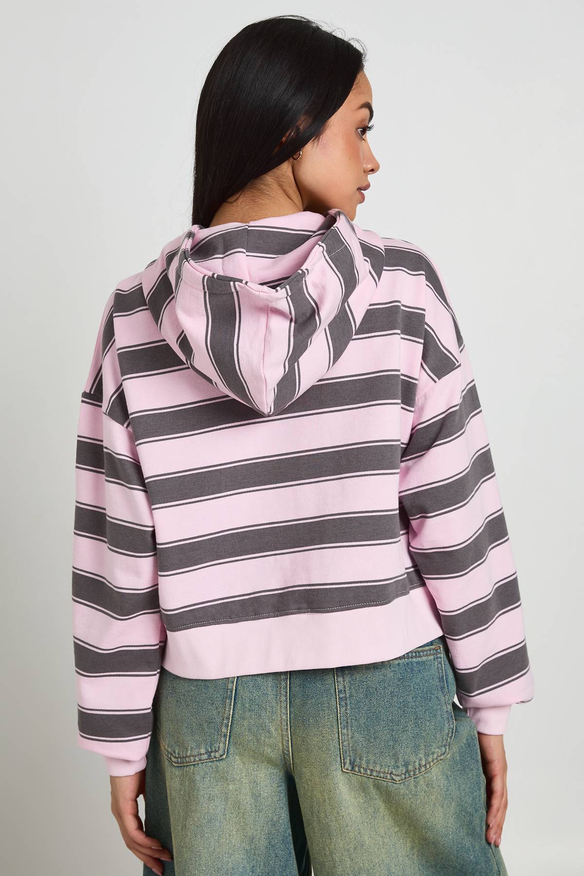 boohoo Sweat À Casynthétiqueche Boxy Zippé À Rayures