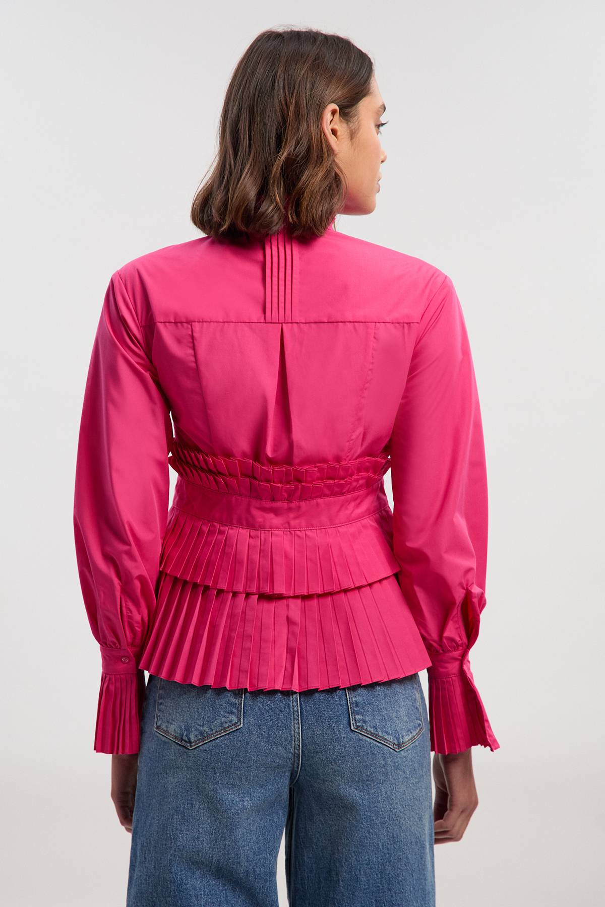 KarenMillen Blouse Tissée à Manches Longues en Popeline de Coton avec Détails de Volants Étagés