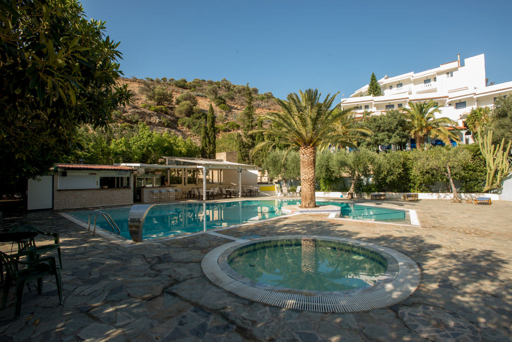 Neos Ikaros Logies en ontbijt - Hotel