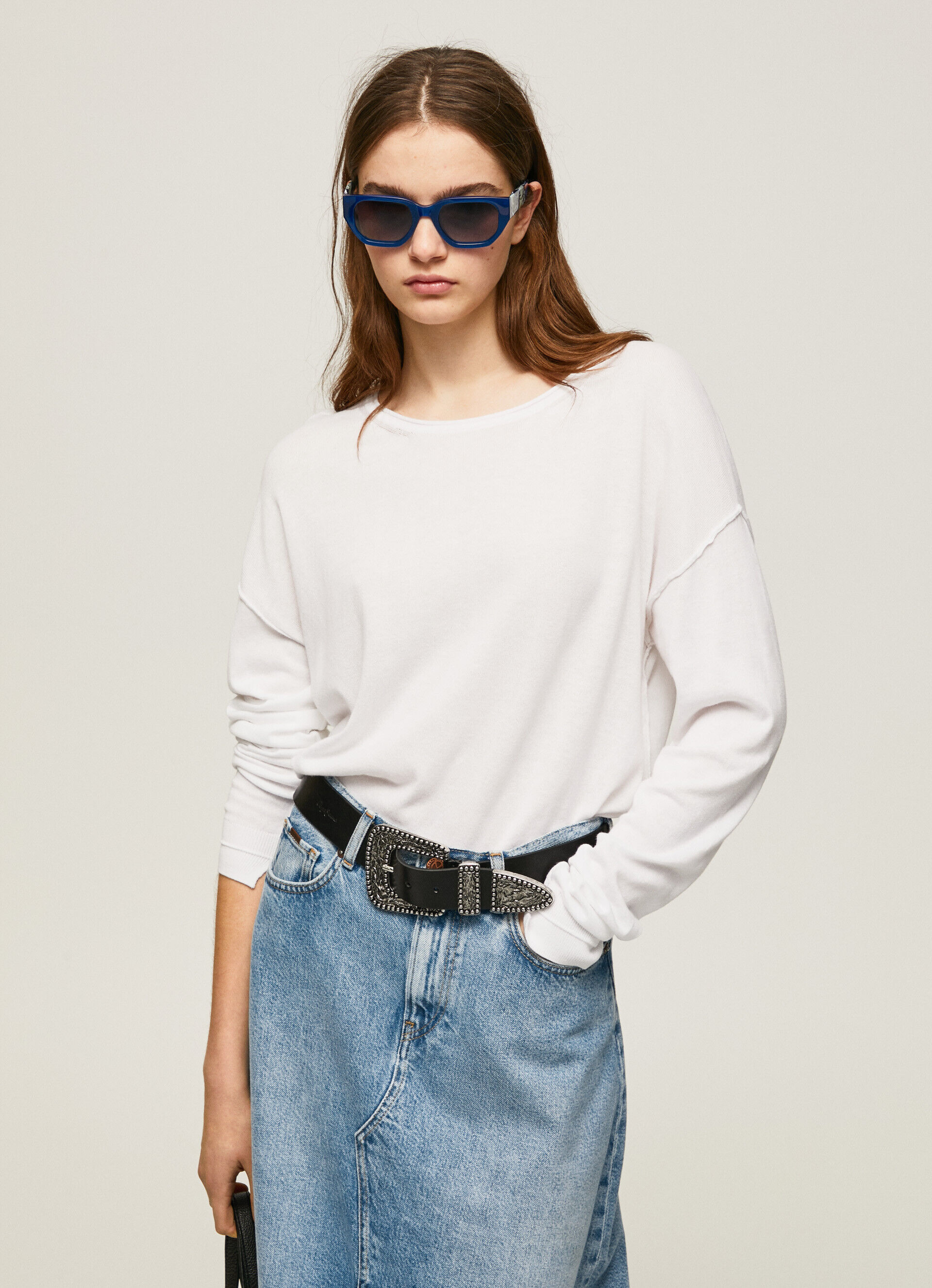 Camisa Jersey Fit Relaxed com Decote Canoa - branca
