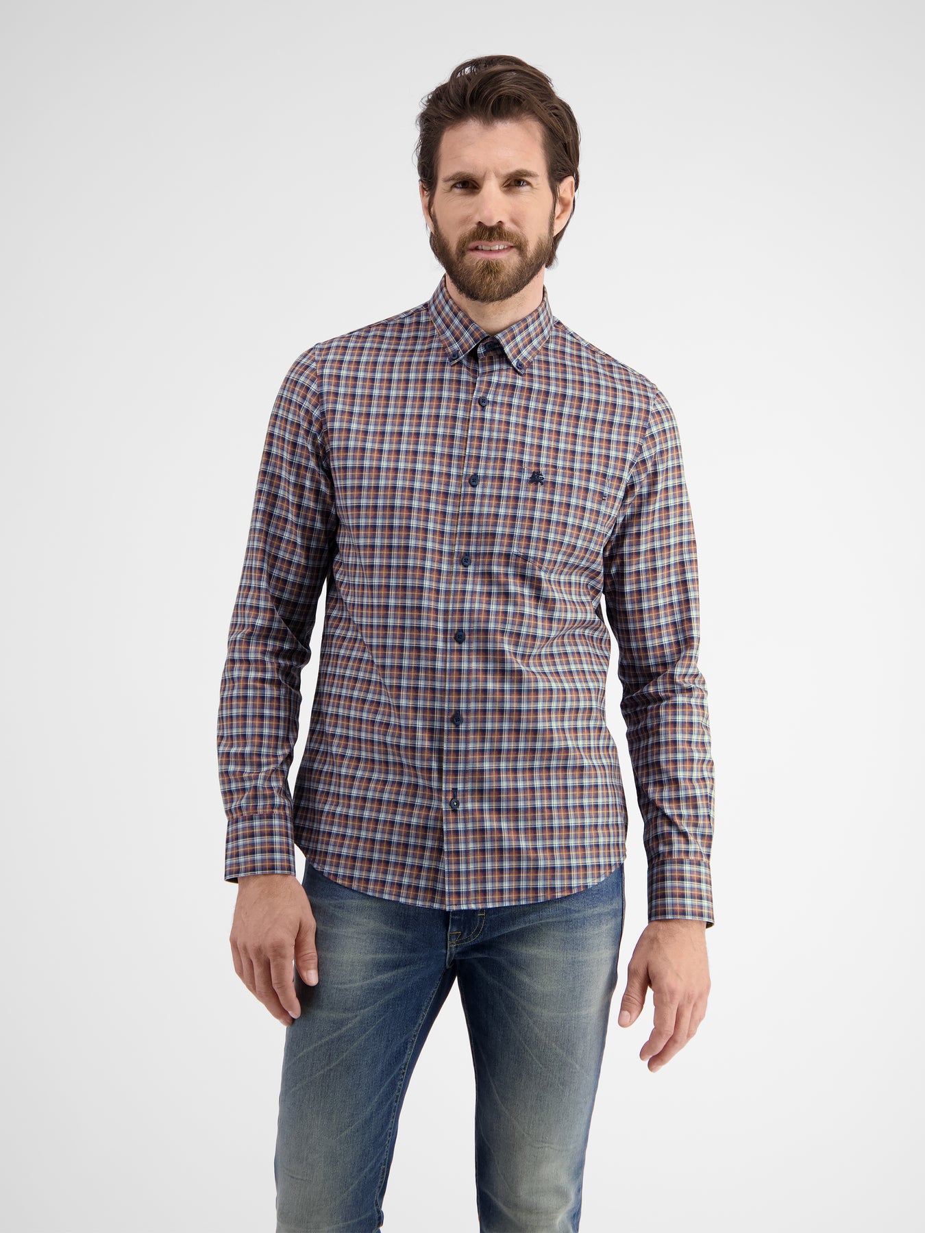 Kariertes Herrenhemd mit Button-down-Kragen