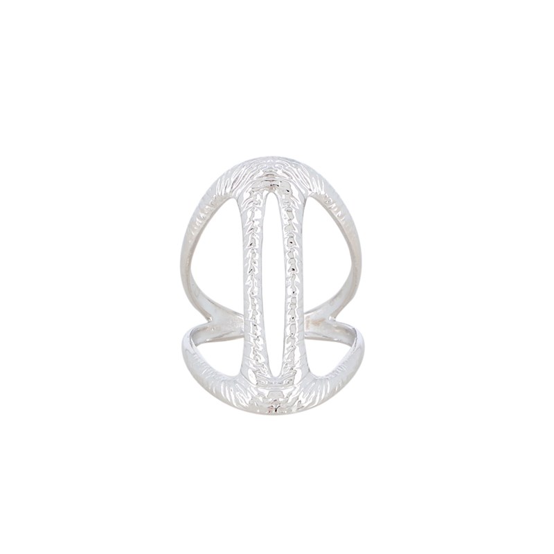 Bague ajustable en acier argenté composée de formes géométriques ajourées et texturées