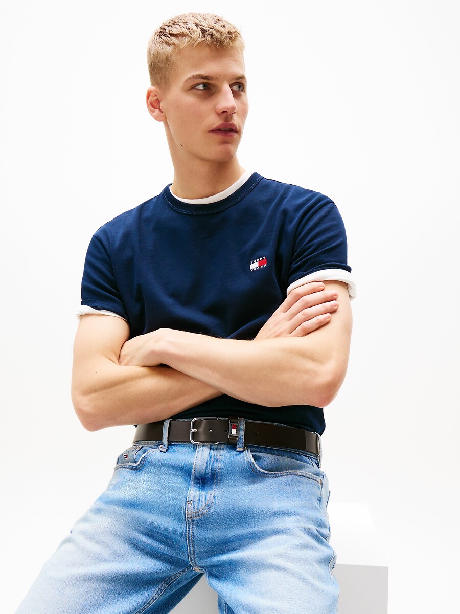 TOMMY JEANS<br>Camiseta com emblema de logo redondo