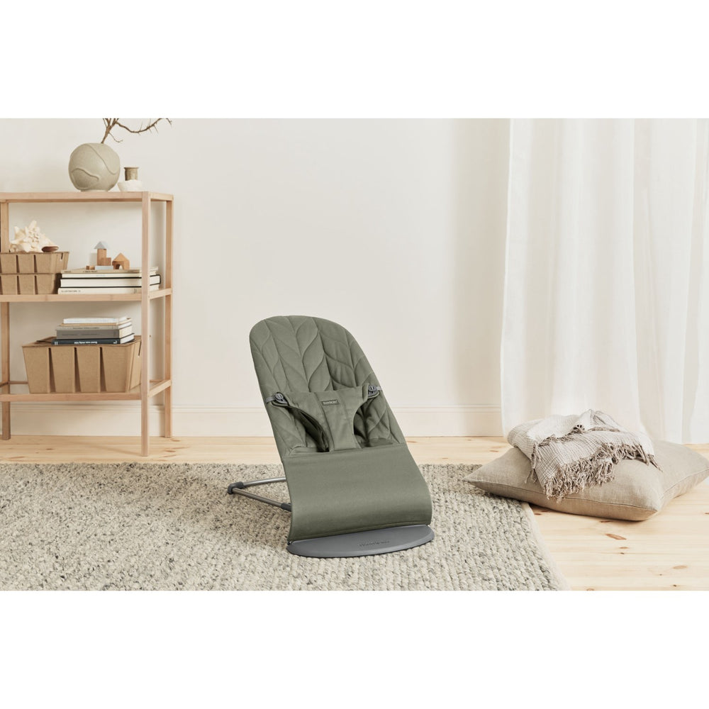 Køb BabyBjörn Dark Green Skråstol Bliss - Vævet, Blomsterbladsquilt