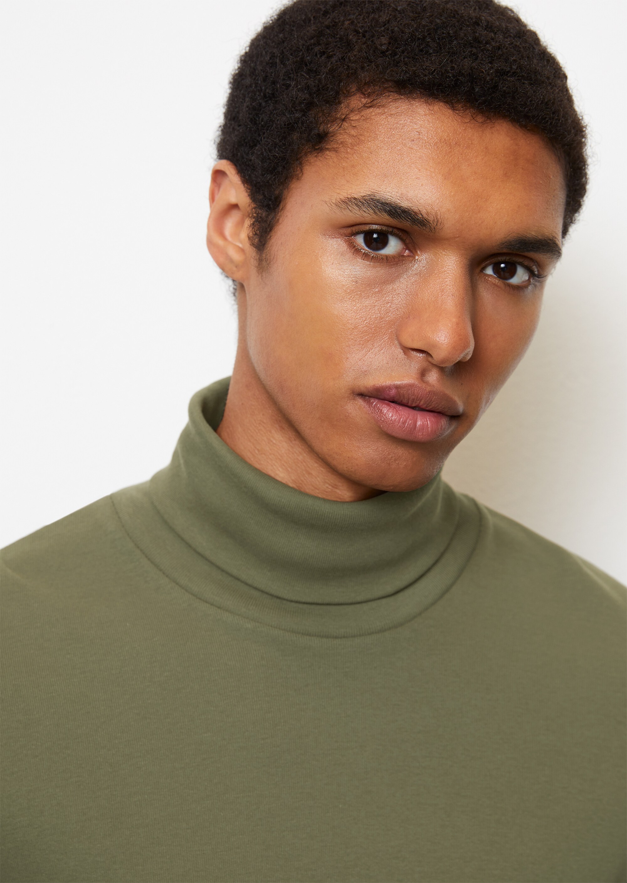 DfC Longsleeve shaped mit Rollkragen