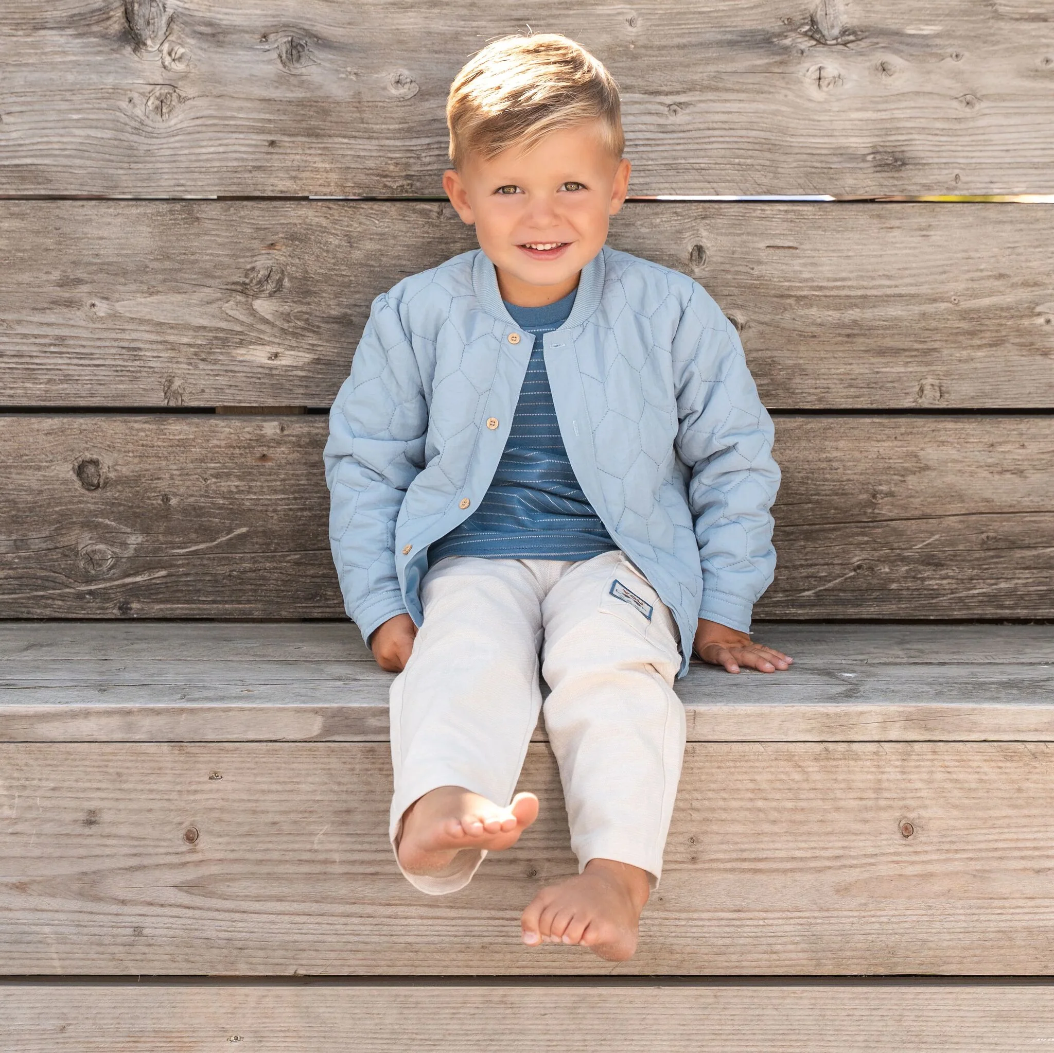 Zandkleurige babybroek biologisch katoen – comfortabel & luchtig