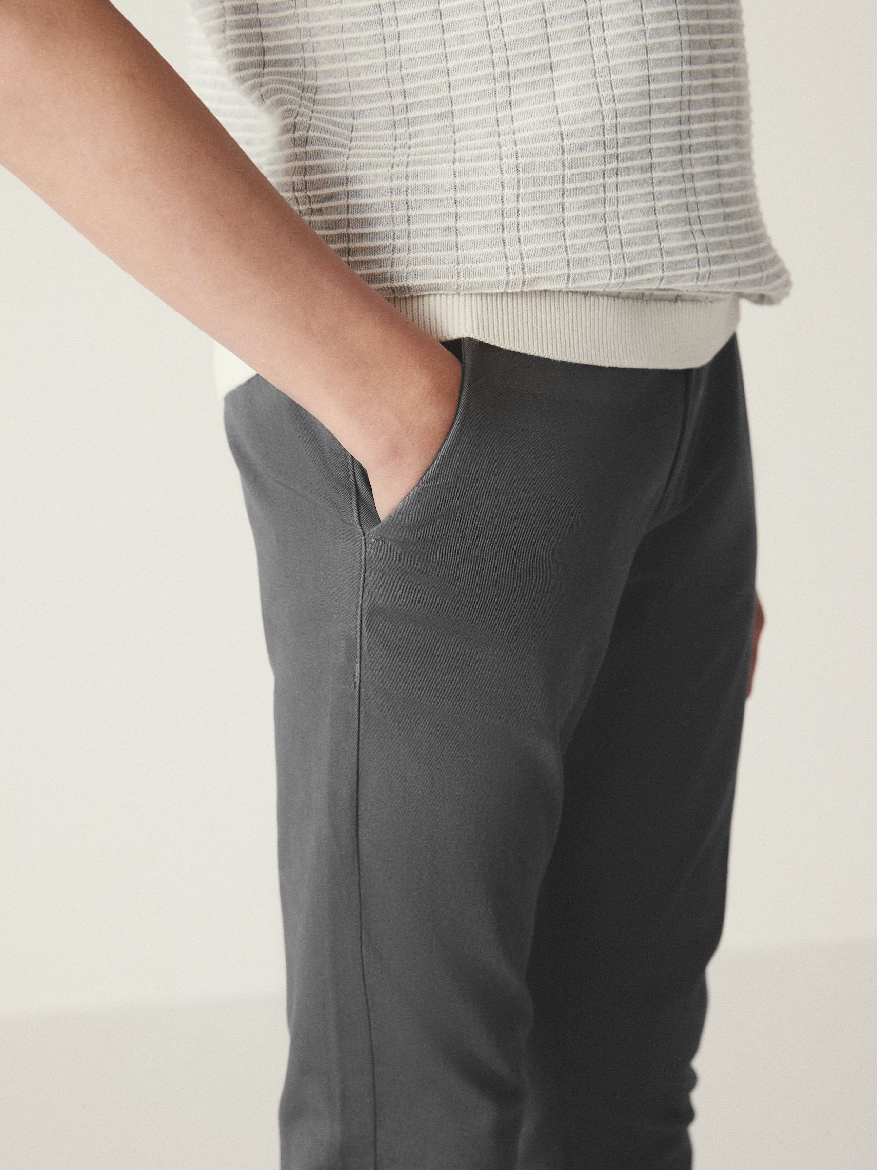 Antraciet - Stretchy chino's (3-17jr)