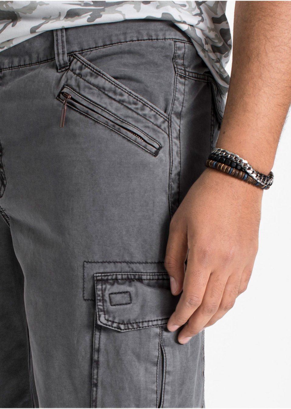 Bermuda cargo, Loose Fit