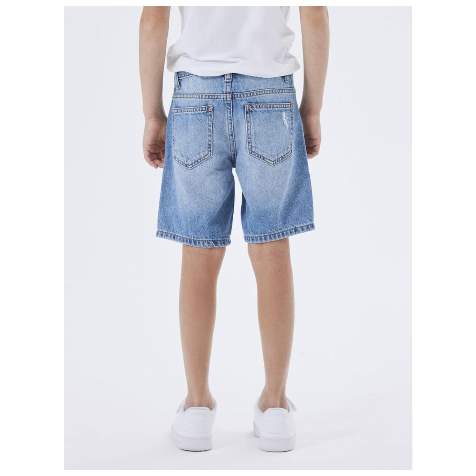name it NKMSILAS LOOSE DNM L SHORTS 79