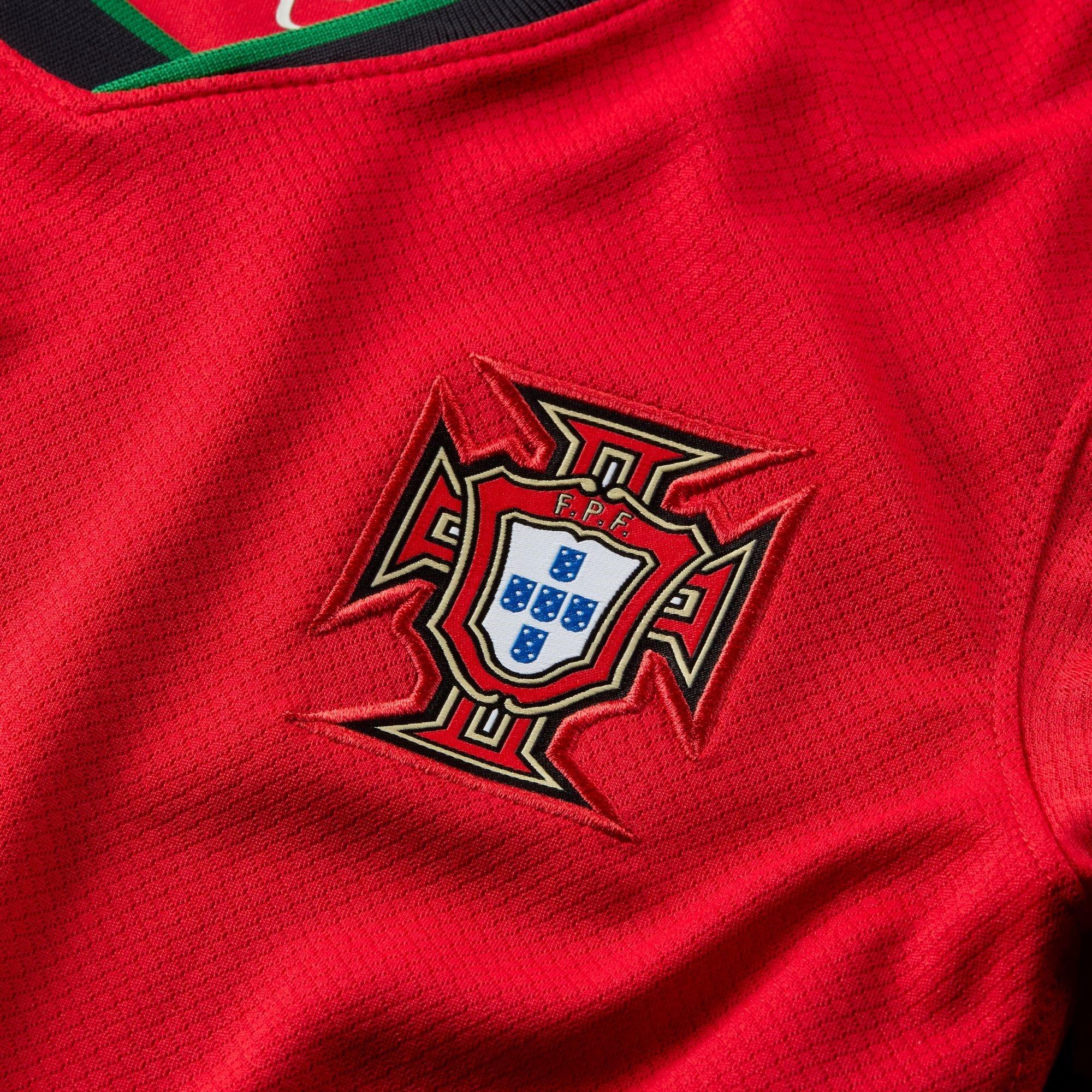 Nike Portugal Home Shirt 2024 Womens
