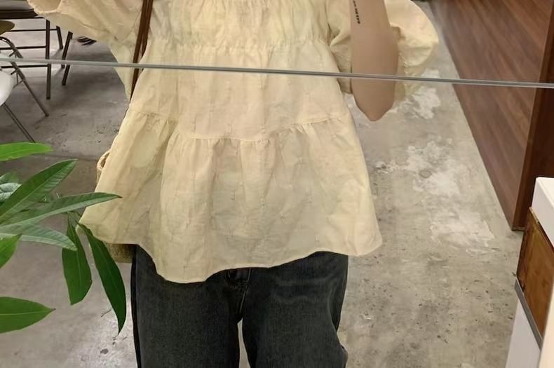 Inchioh - Blouse met pofmouwen en ronde hals, effen en gerimpeld