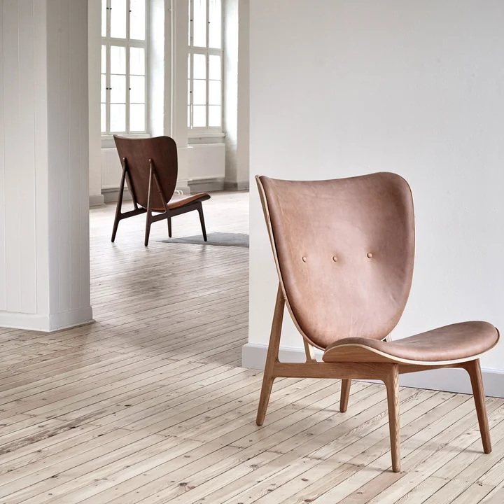 Norr11 - Elephant Lounge Sessel, Eiche geräuchert / Schaffell off-white