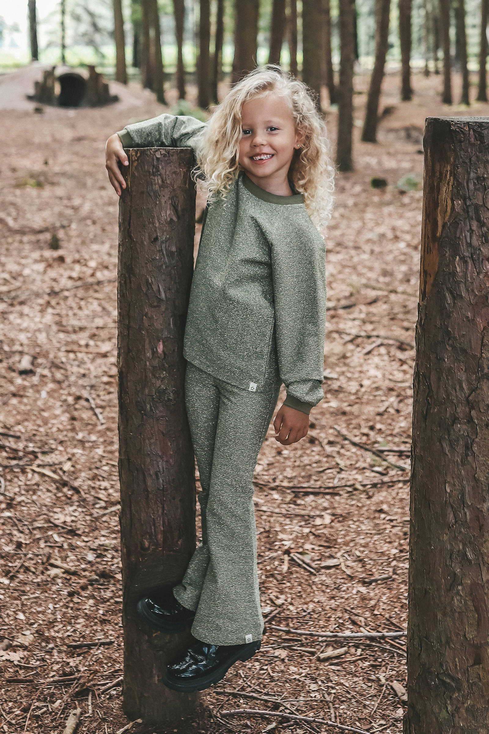Your Wishes flared broek groen