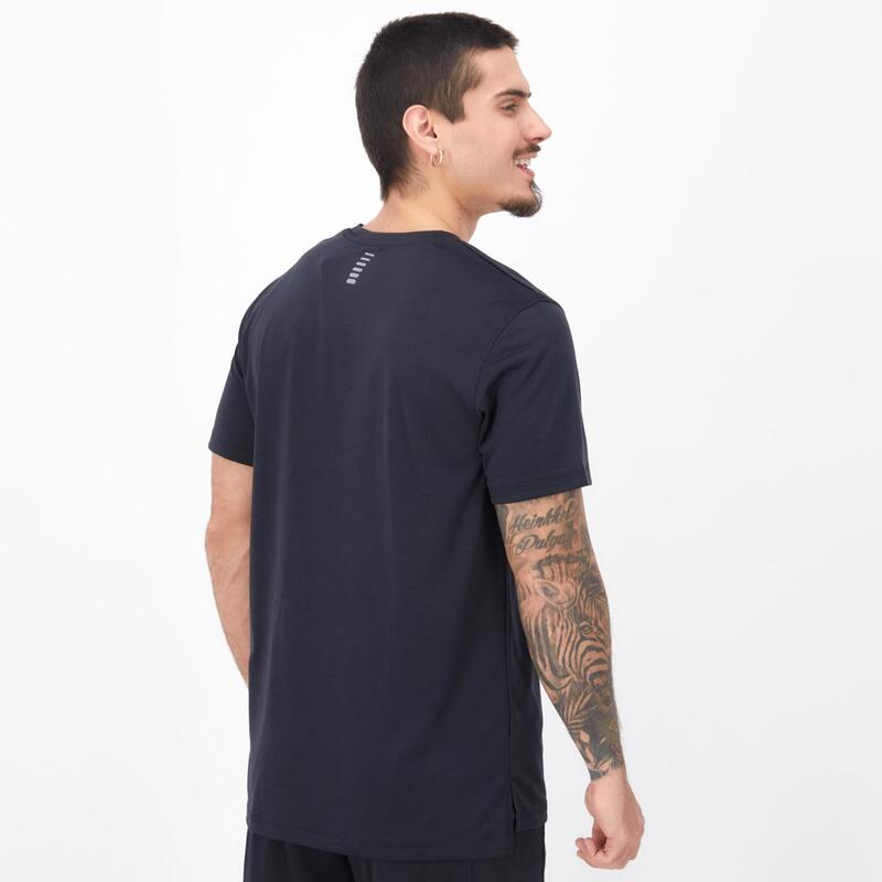 Under Armour Streaker