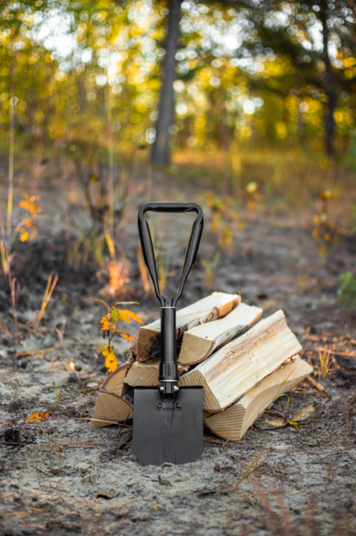 Coghlan's<br>Folding Shovel