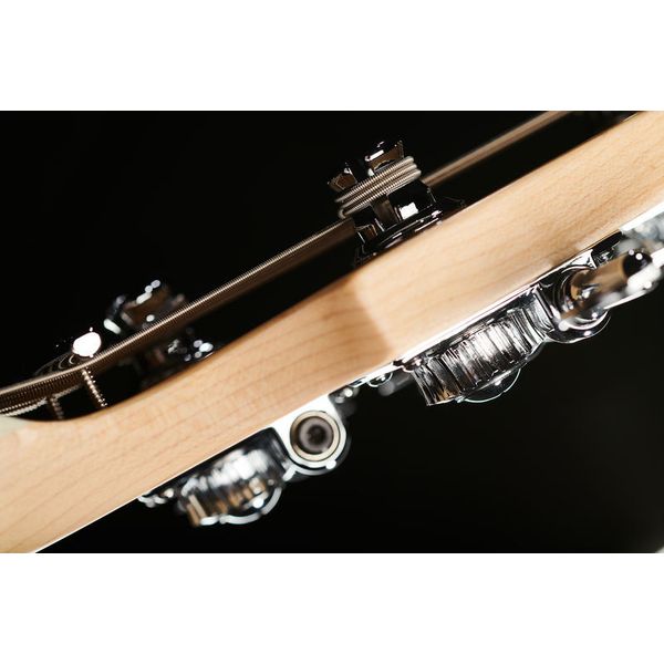 Marcus Miller P7 Alder 5 Black 2nd Gen