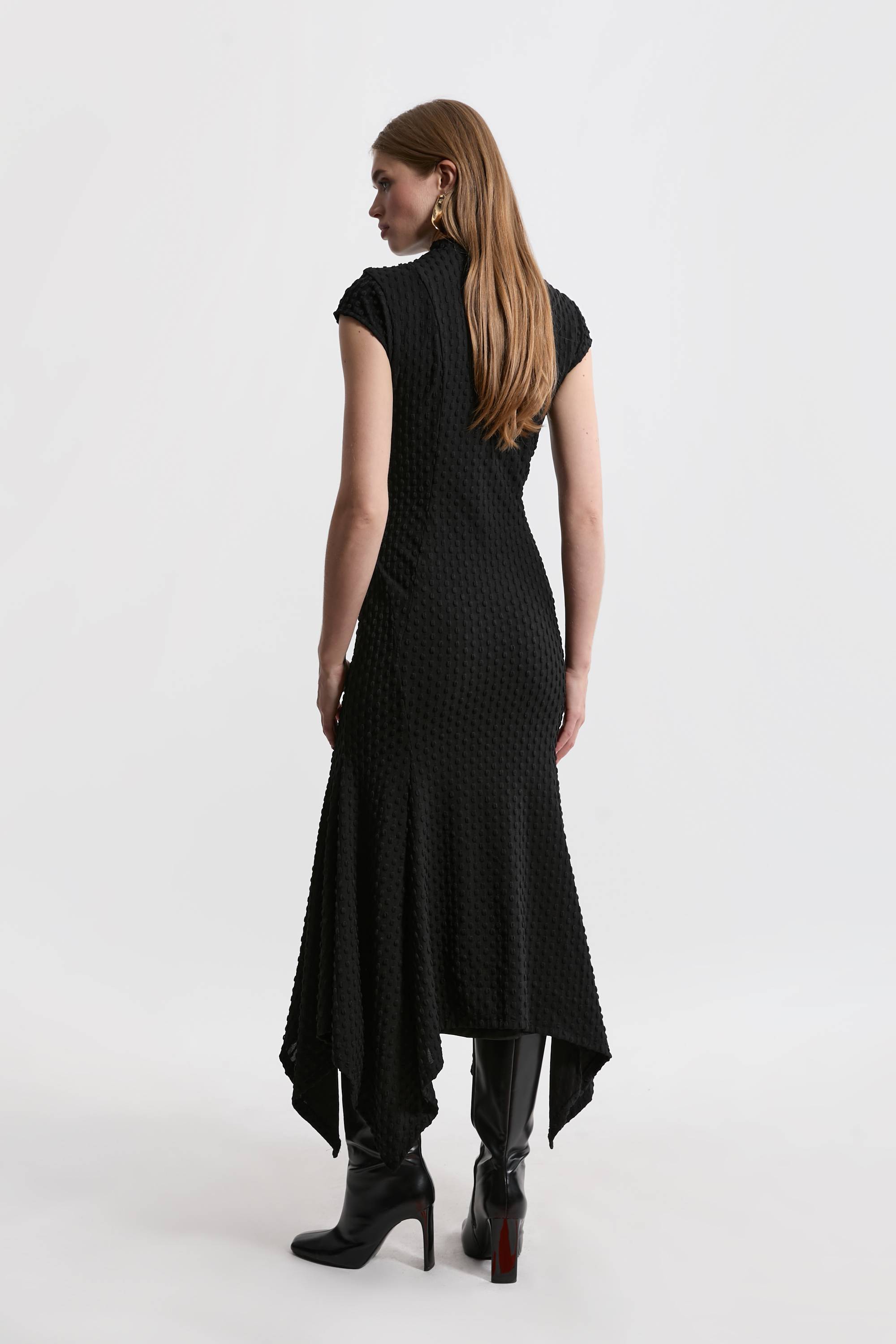 KarenMillen Robe longue maxi à ourlet dramatique en jersey texturé