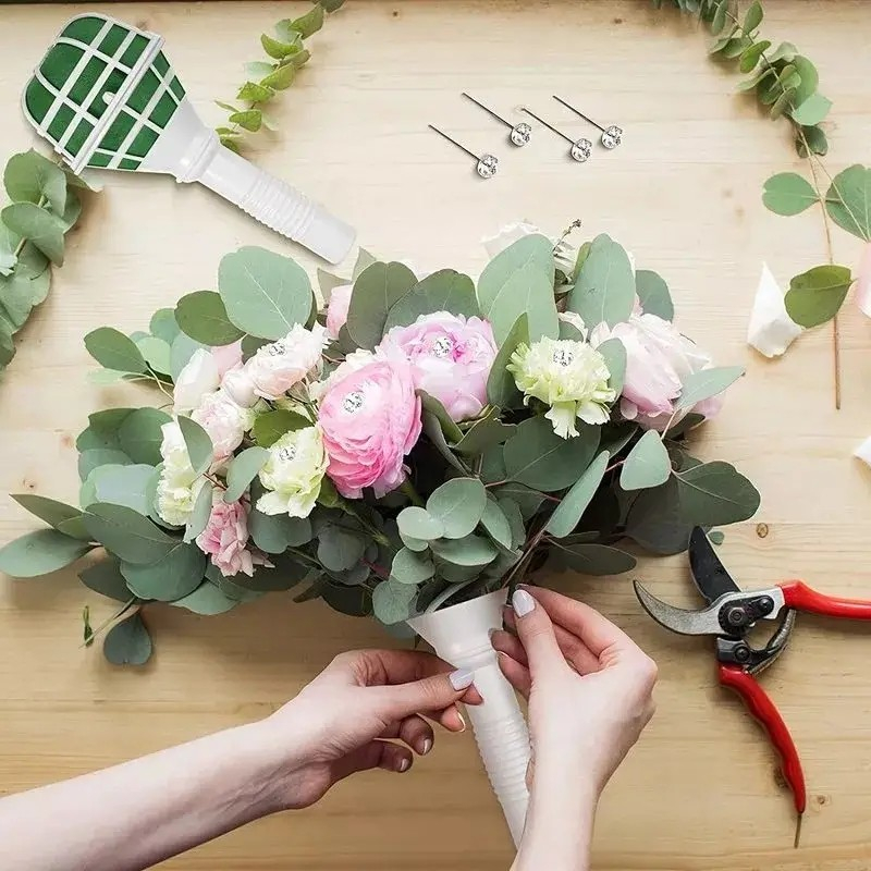 (6er Set) Ø8x18cm Blumenstrauss Halter DIY Steckmoos Floristik Bouquet Brautstrauss Griff für Hochzeiten - Weiss