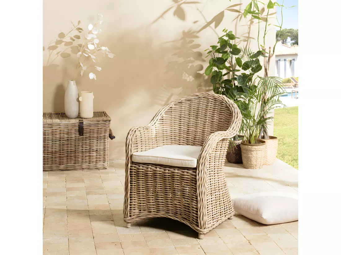 KALLY - Fauteuil en kubu avec coussin d'assise blanc