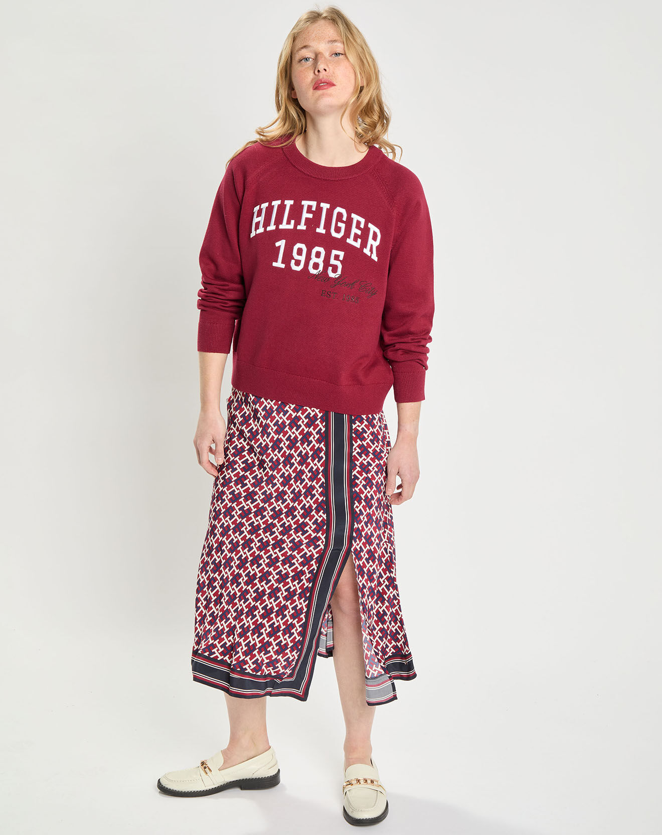 Tommy Hilfiger Pull Heritage Varsity rouge foncé