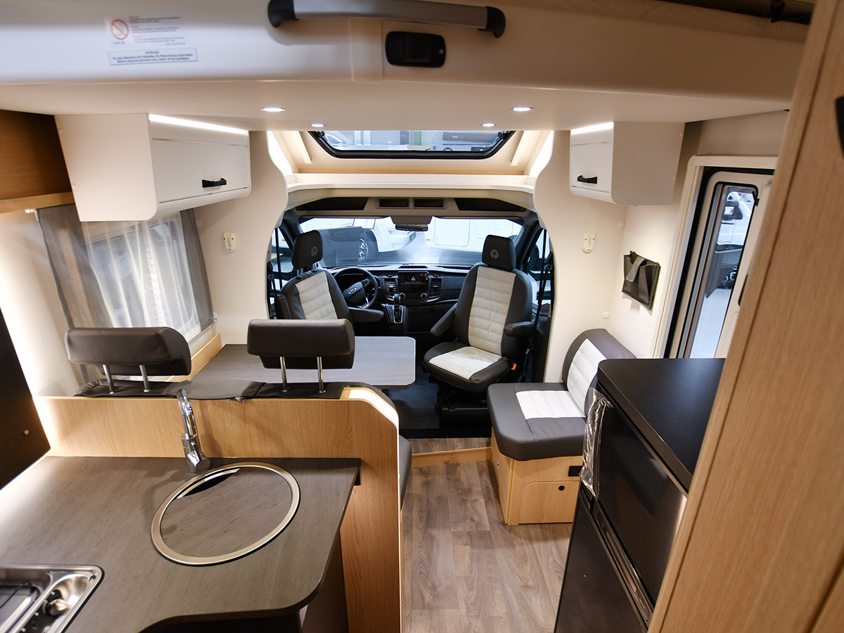 Sunlight Adventure Edition T690L 2024 camper