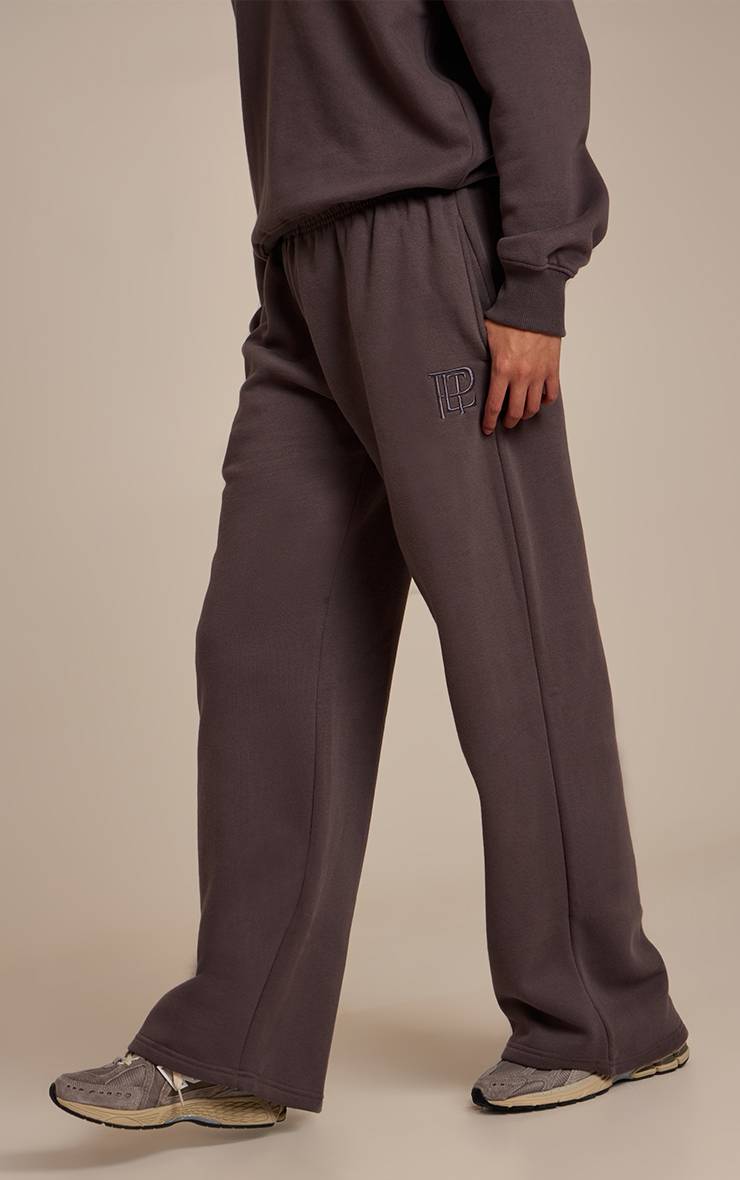 Charbon Pantalon De Jogging À Jambe Droite Prettylittlething