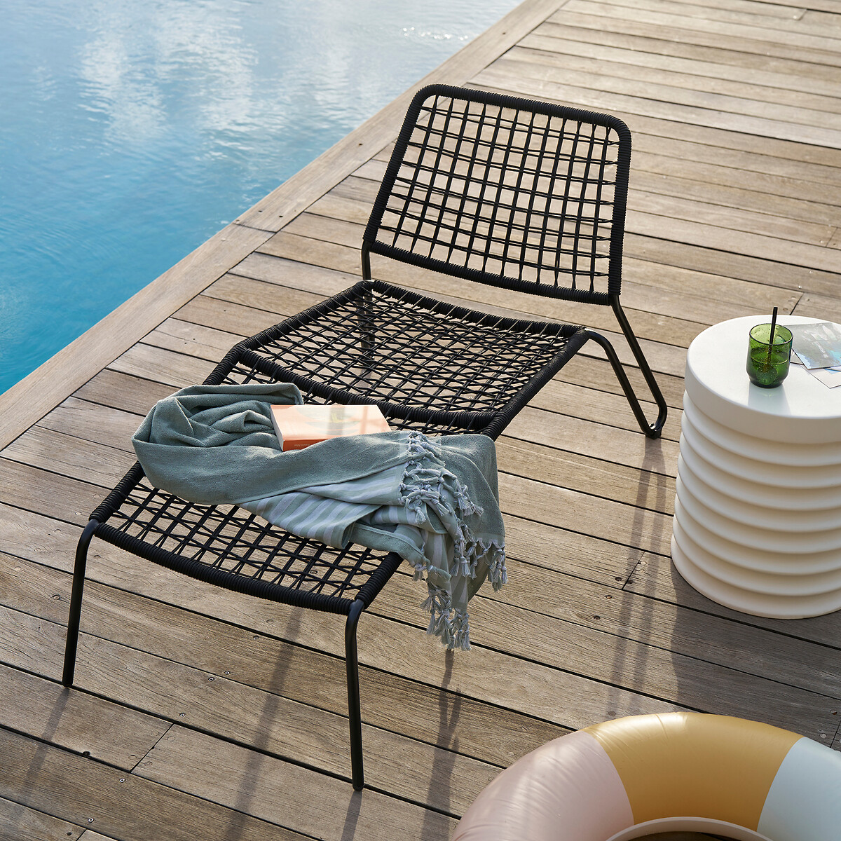 LA REDOUTE INTERIEURS<br>Mesa lateral em fibra de cimento, Mireno