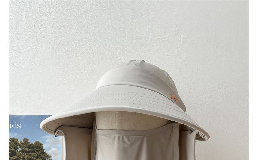 SOCOOL - Zonnehoed met belettering en gezichtsbedekking tegen de zon