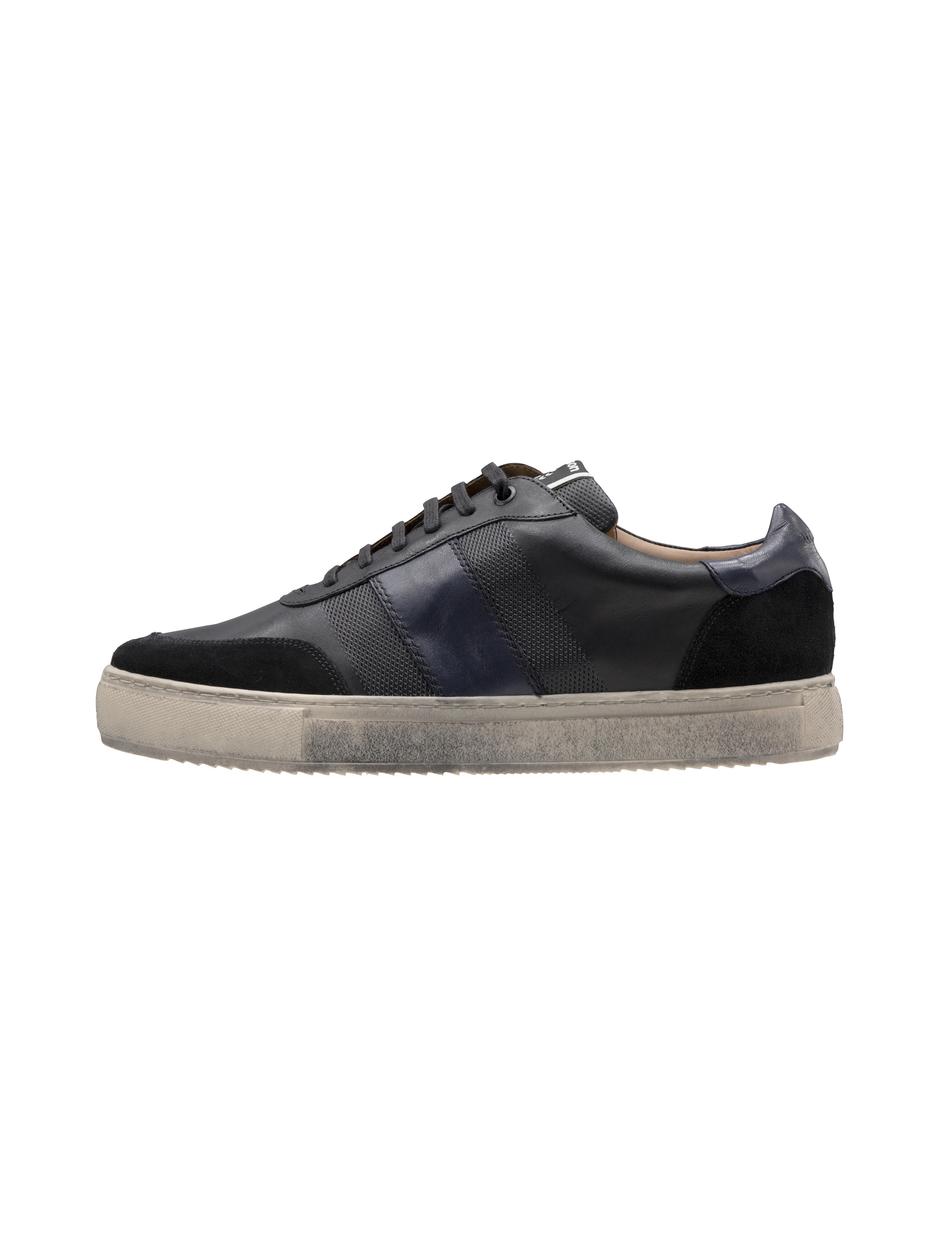 STRIPE EVANS SNEAKER YD7