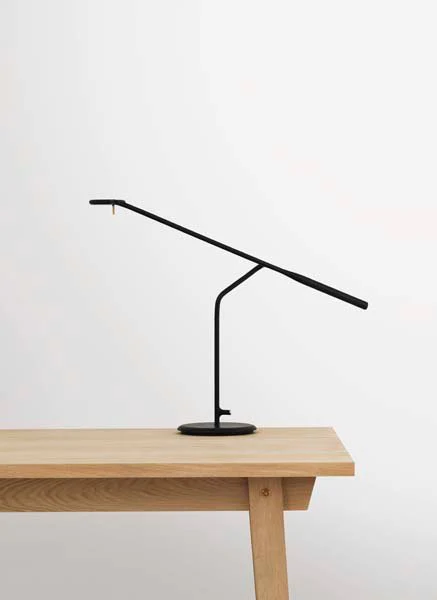 Normann Copenhagen  Flow bordlampe, sort - H: 42 cm.