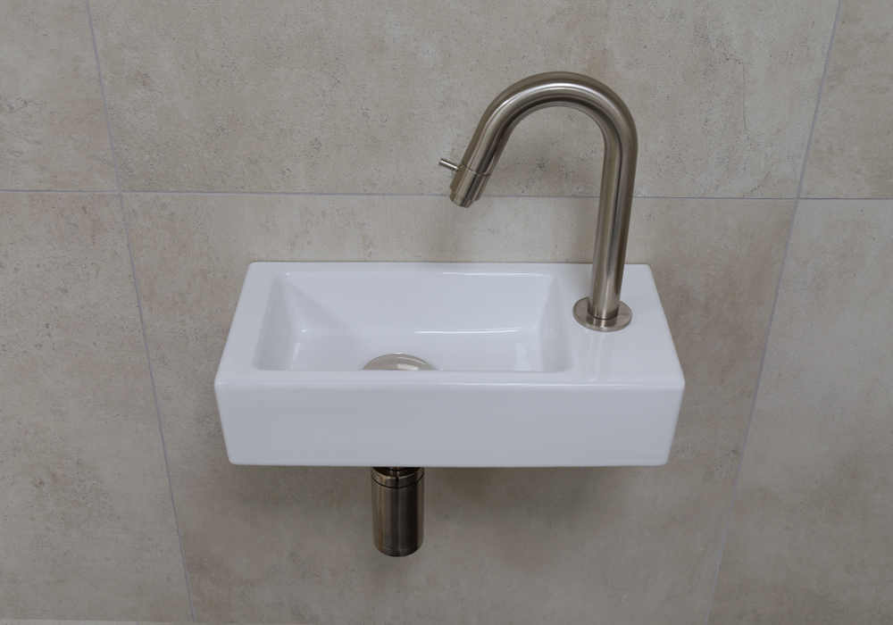 Mueller Mini Rhea wit fonteinset met RVS gebogen fonteinkraan rechts