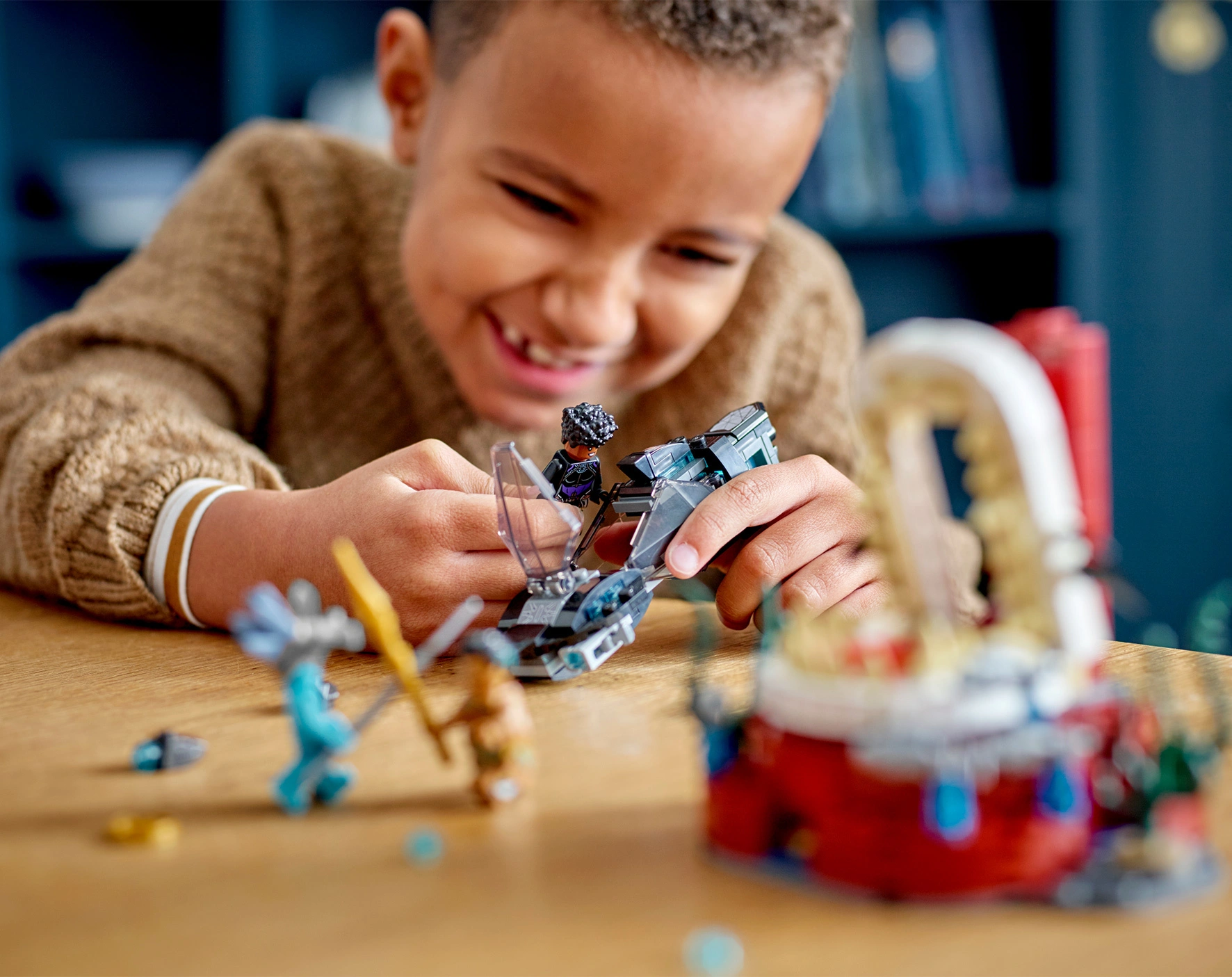 LEGO® MARVEL SUPER HEROES 76213 König Namors Thronsaal