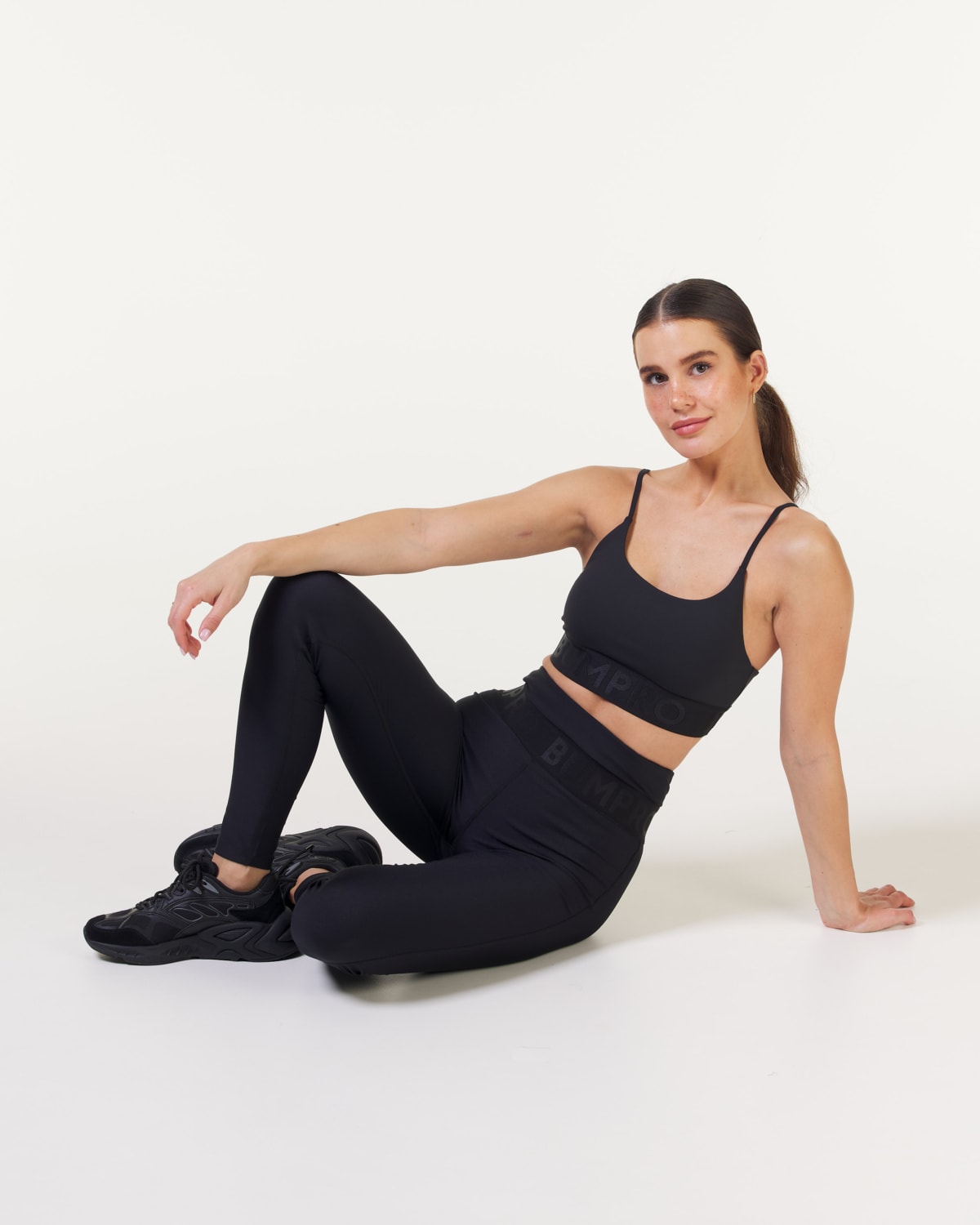 Bumpro Lively Elastic Tights Almost Black