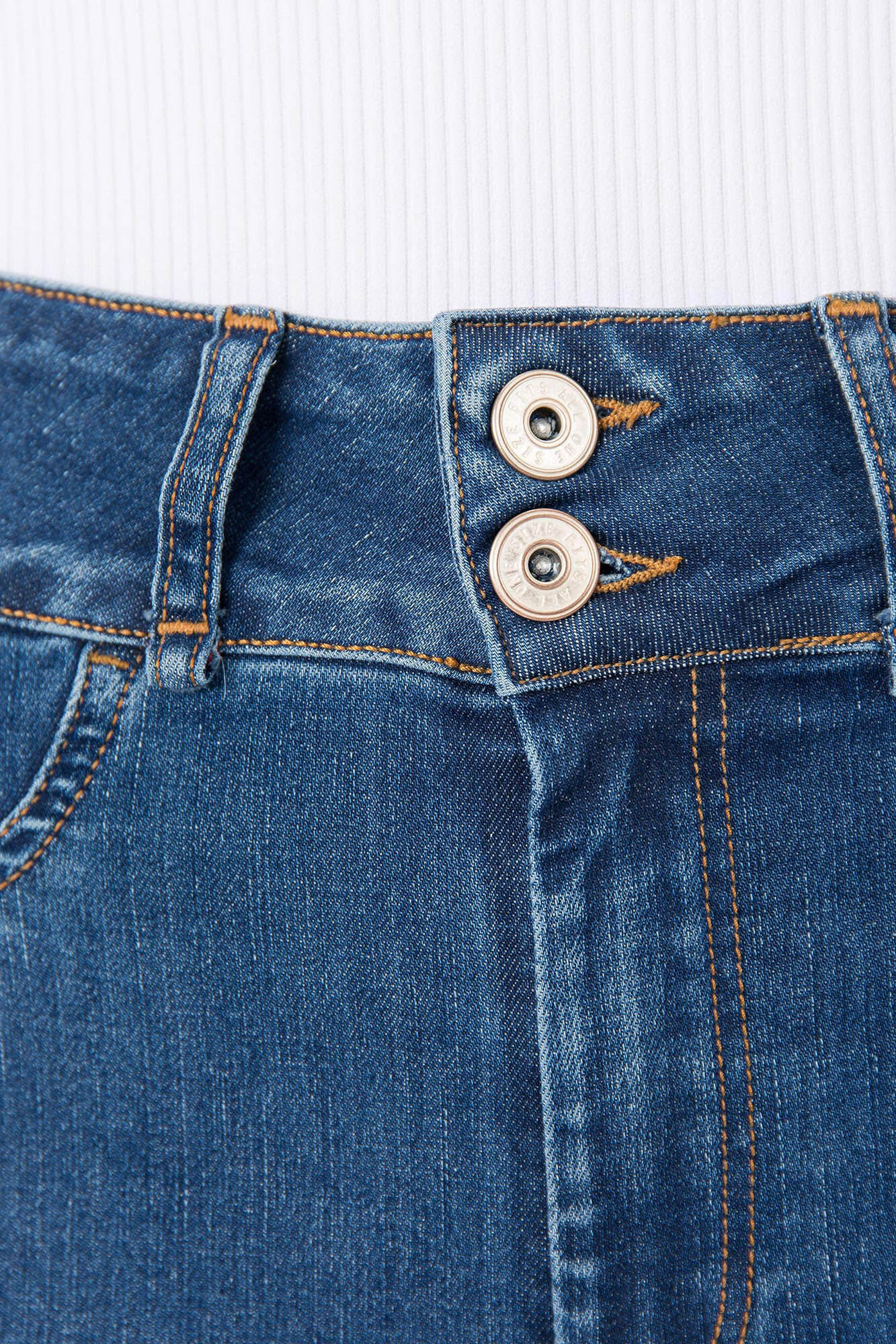 Calça jeans de cintura alta, tamanho único e duplo conforto.
