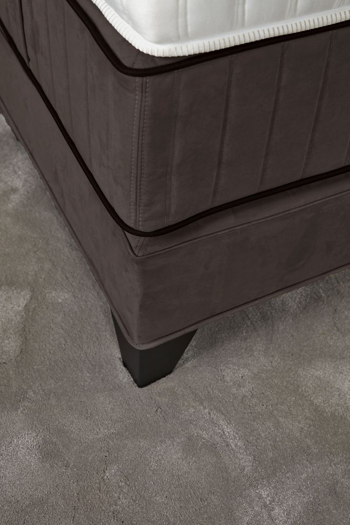Serta   Maestro Boxspring