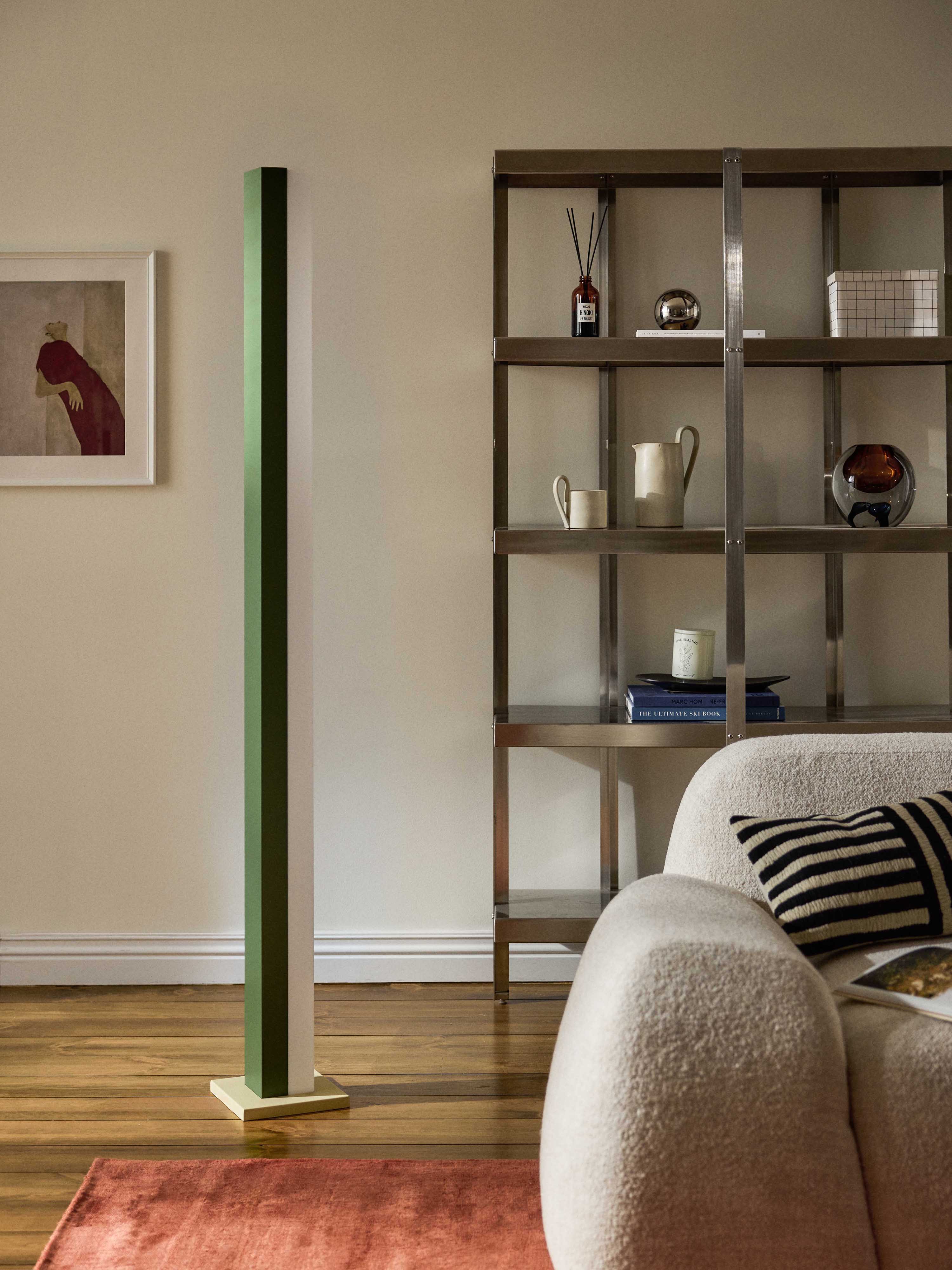 Dimbare LED vloerlamp Naika