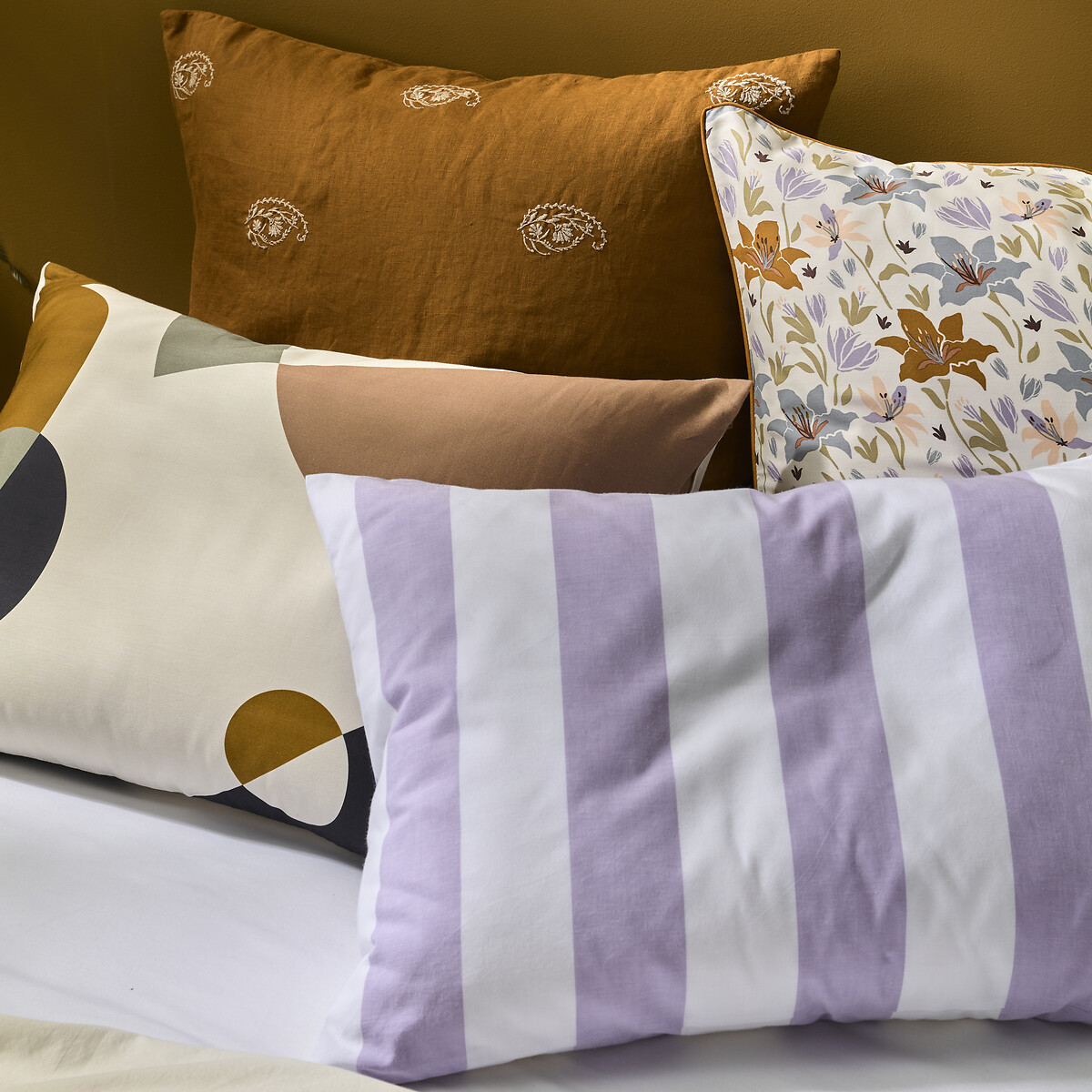 LA REDOUTE INTERIEURS<br>Fronha de almofada em algodão Tamori Violeta