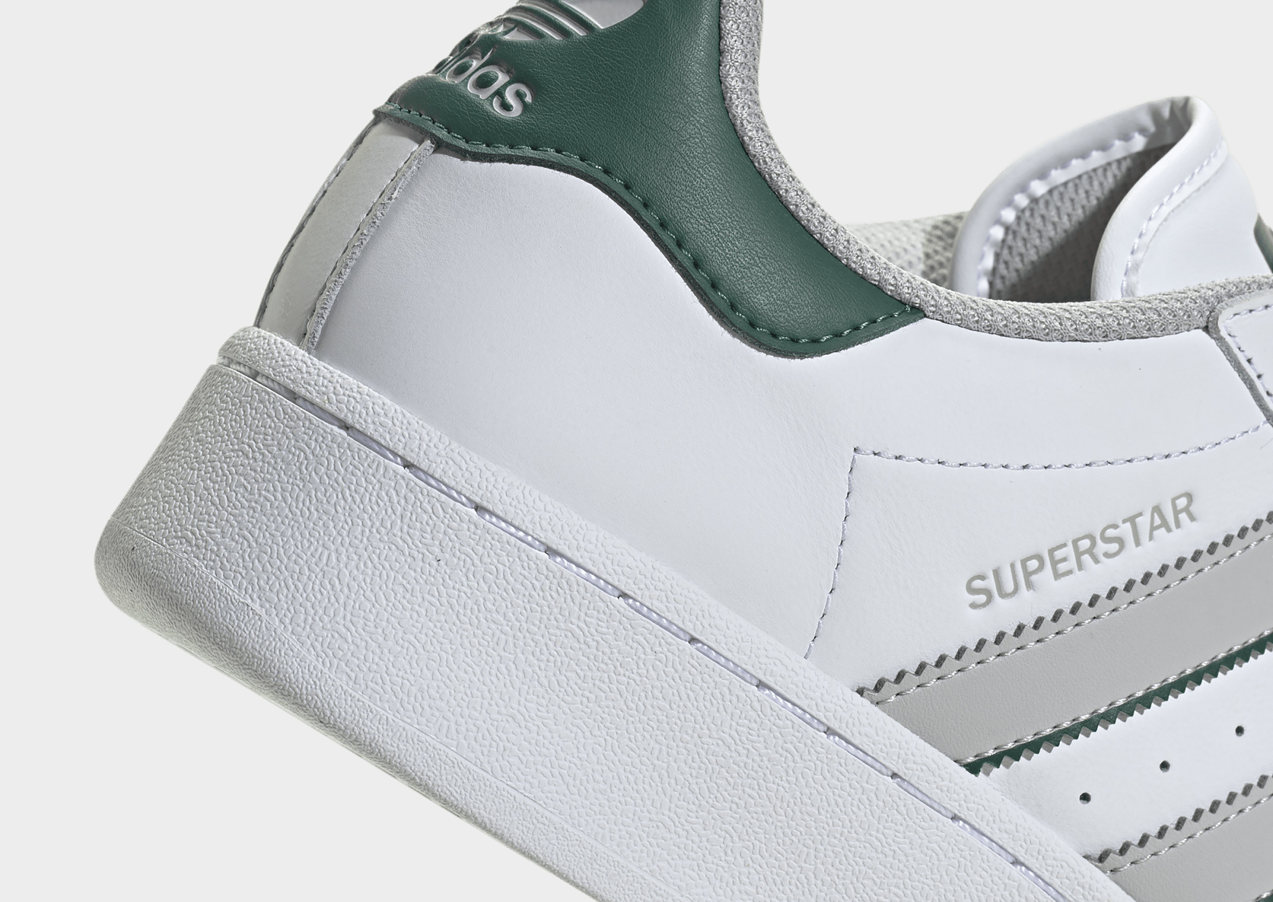 adidas Chaussure Superstar XLG