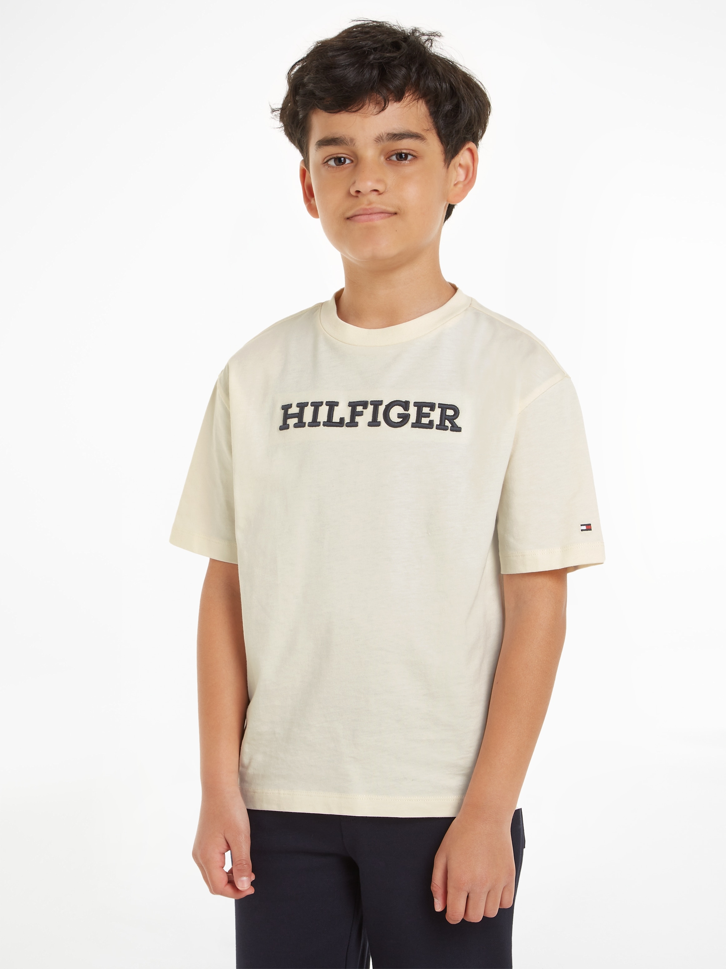 Tommy Hilfiger T-Shirt »U MONOTYPE TEE S/S« mit grosser Logo-Stickerei