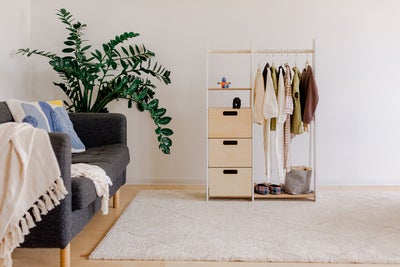 Duck Woodworks Knaggrekke med Skuffer, Hvit