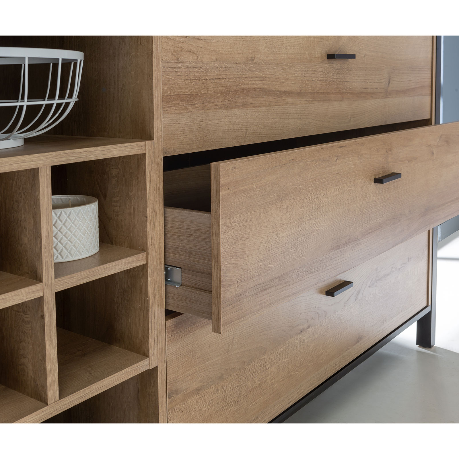 Sideboard - Riviera Eiche - schwarz - 186 cm breit