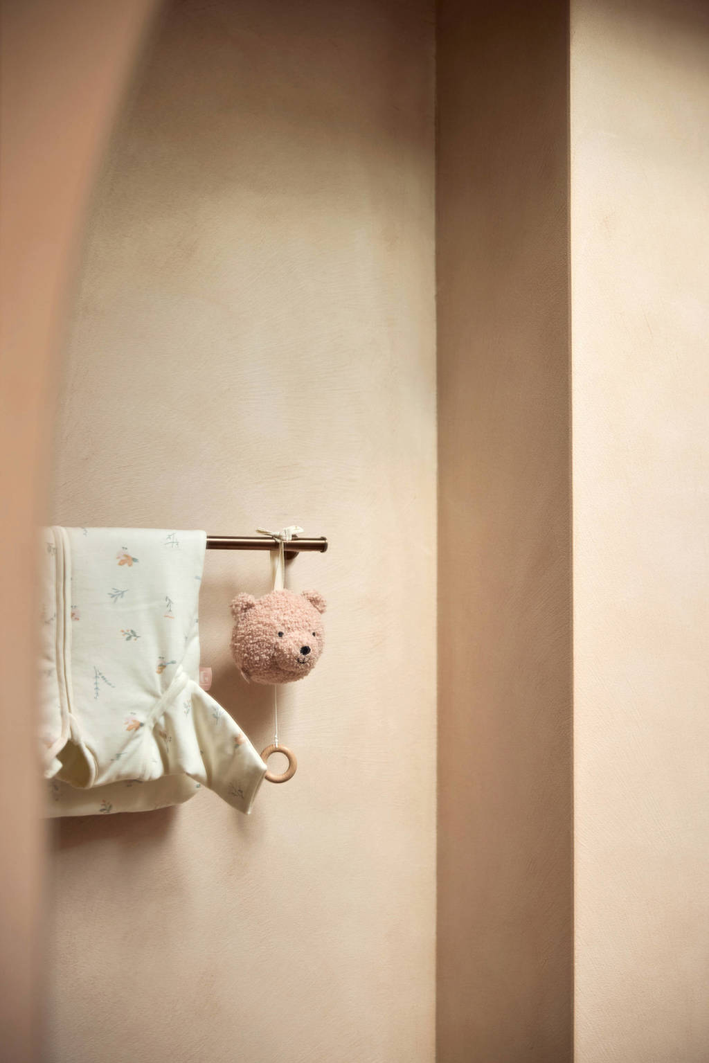 muziekhanger Teddy Bear - Wild Rose