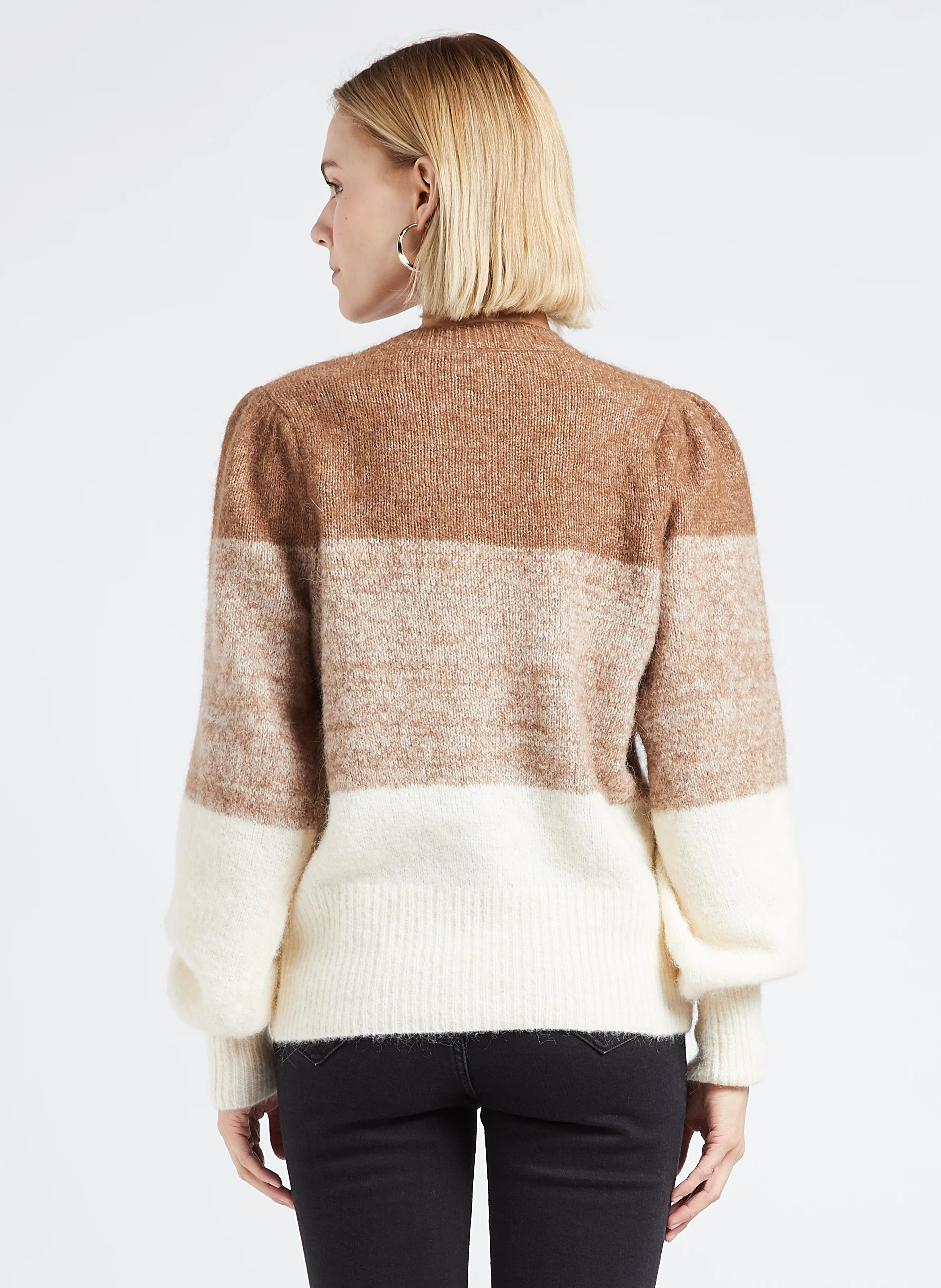 MALOU - Pull ample encolure V en maille | Marron