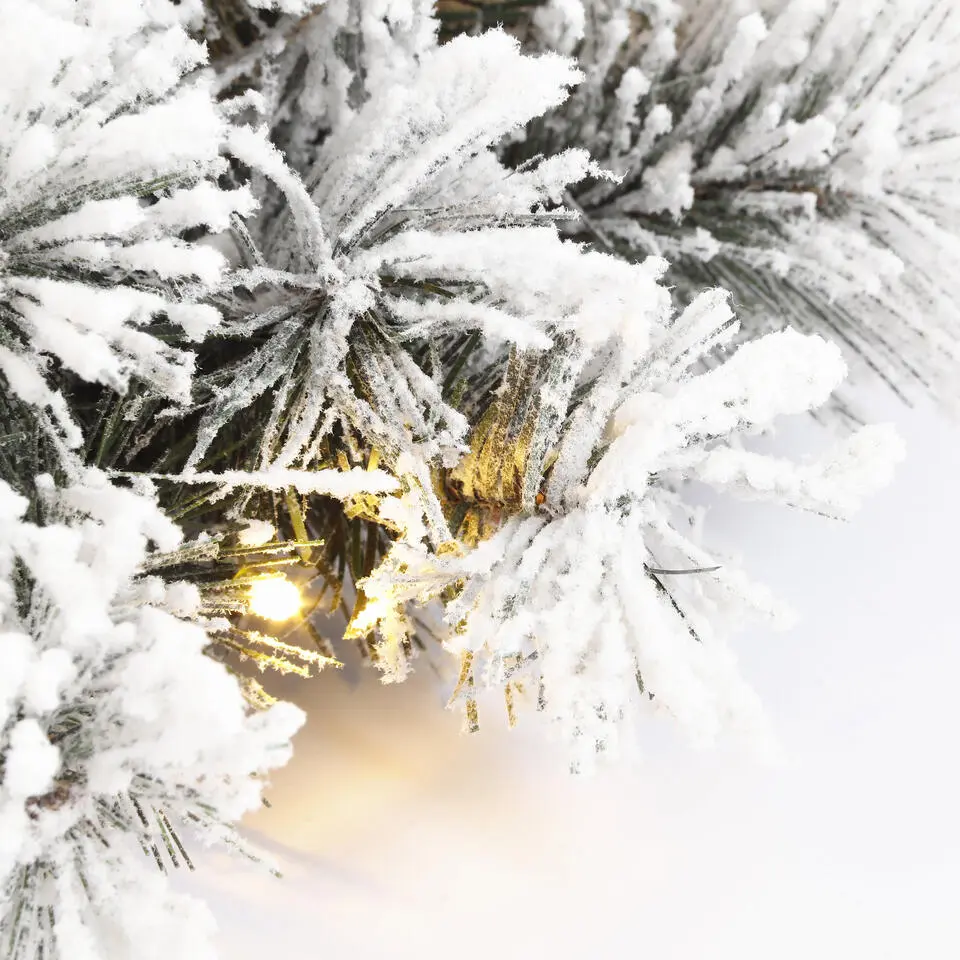 Black Box Trees Dinsmore Kerstkrans - LED - Ø60 cm - Frosted Green