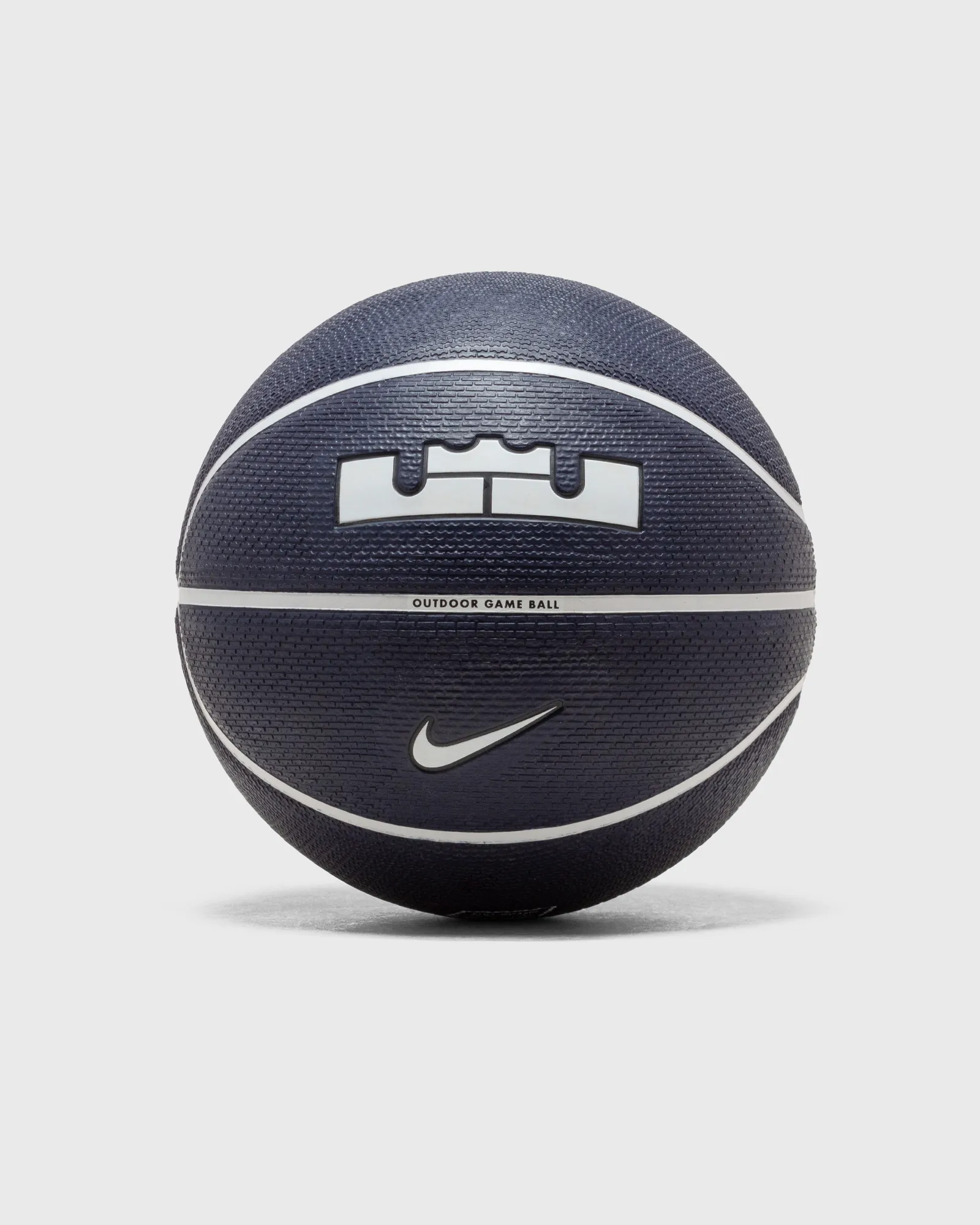 Nike NIKE PLAYGROUND 2.0 8P L JAMES DEFLATED SIZE 7