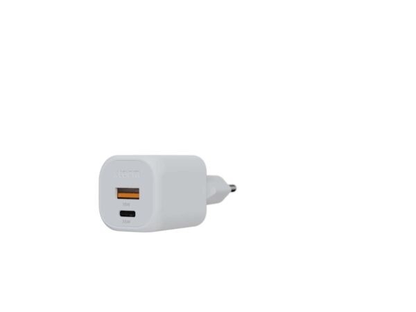 Xtorm - 35W GaN2 Ultra Home Charger USB-C PD/USB-A White