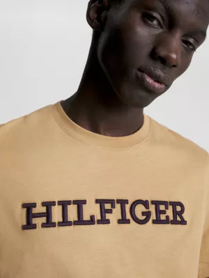 Camiseta Hilfiger Monotype Embroidery Archive Fit