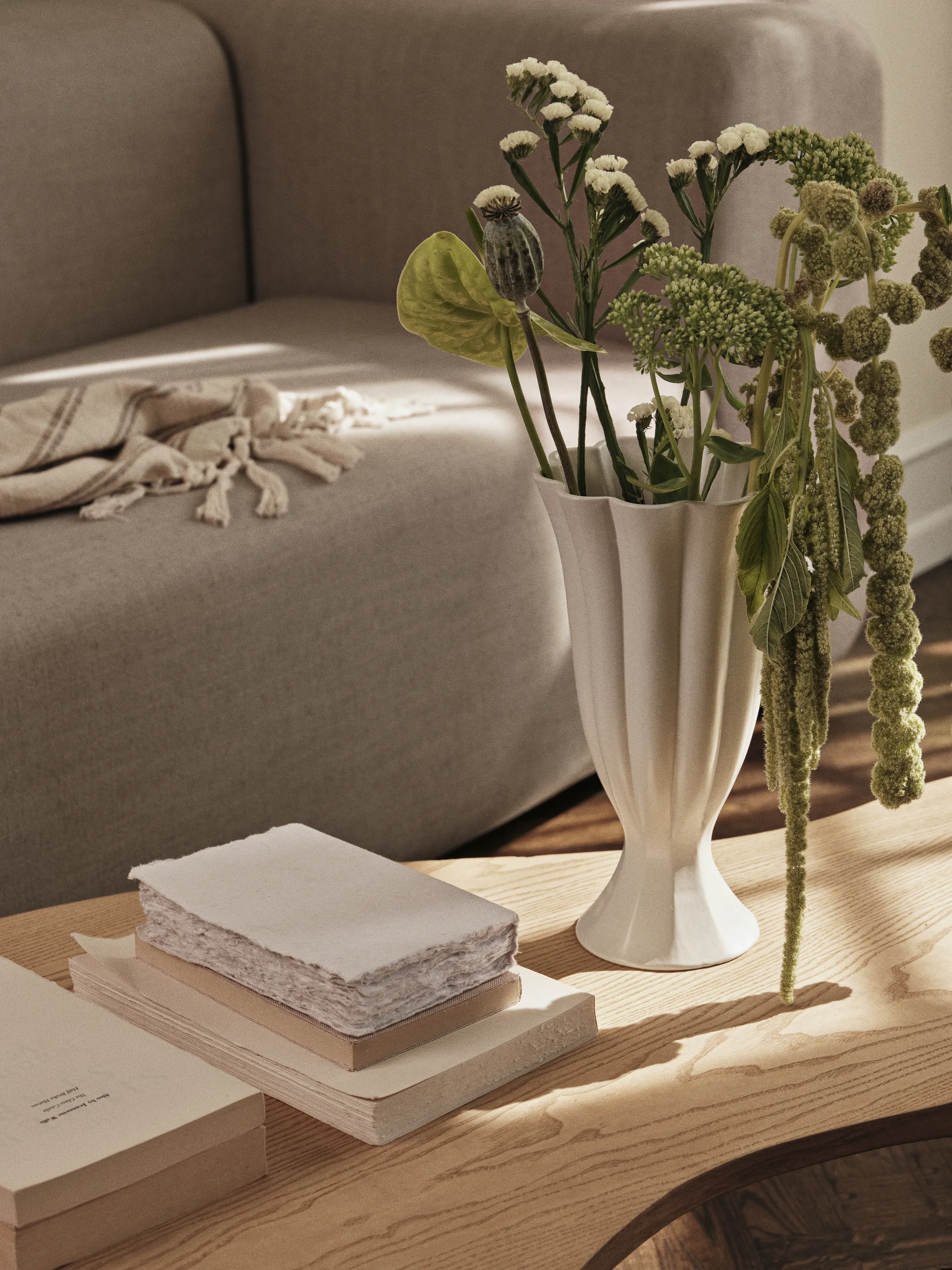 Broste Copenhagen Heli Vase