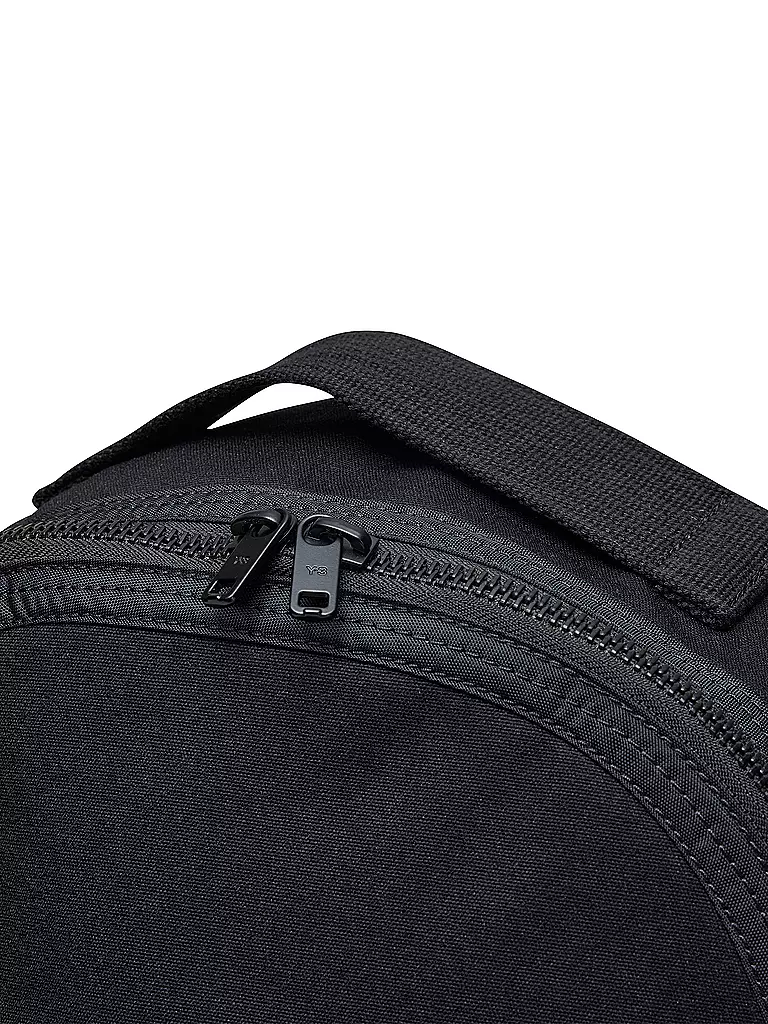 Y-3 Rucksack schwarz