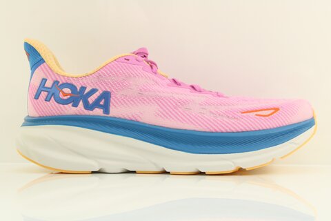 HOKA Clifton 9